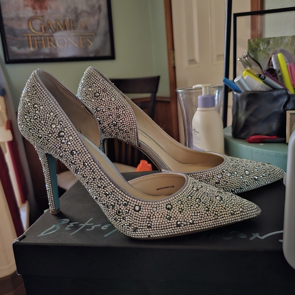 Betsey johnson blue hazil heels - Picture 3 of 3